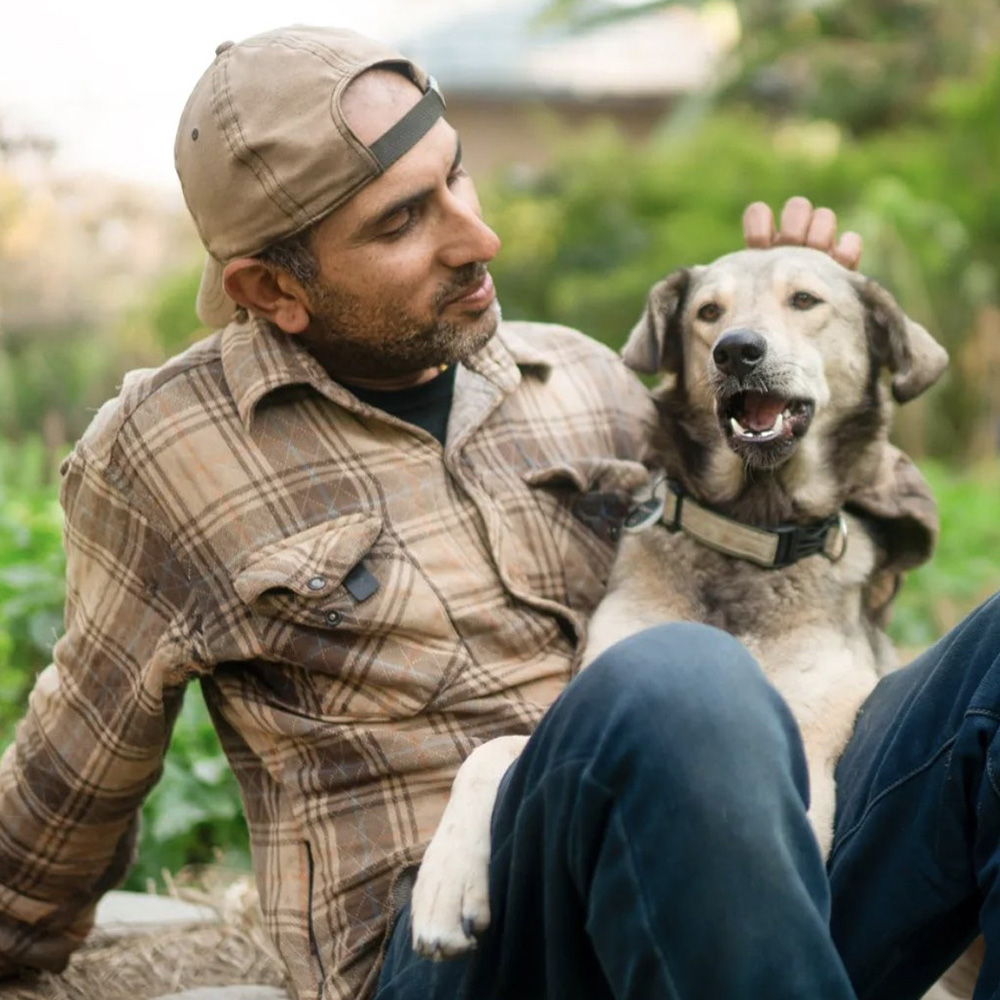 Robin with dog